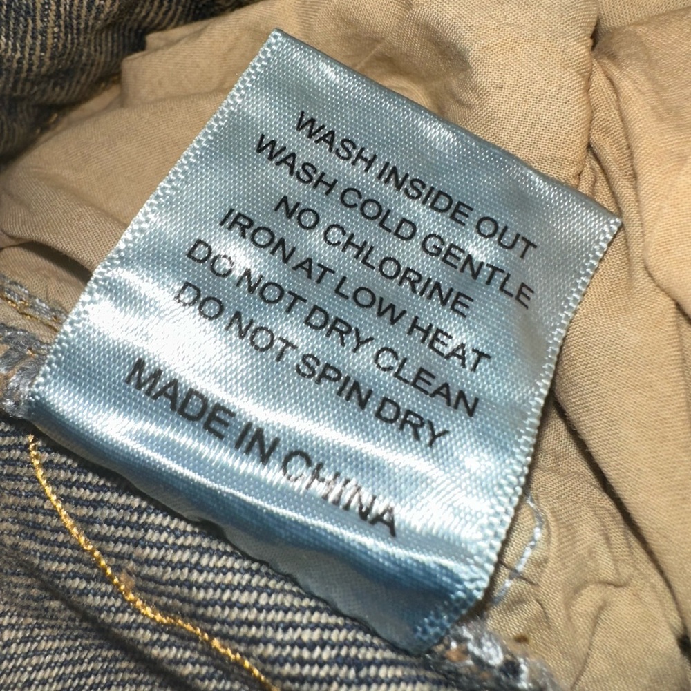 Vale Men's luxury rhinestone Jean Shorts